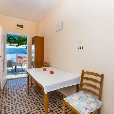 Ivo Apartamento *